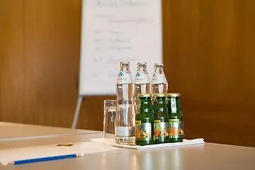 Hotel Penz West Innsbruck 4*,